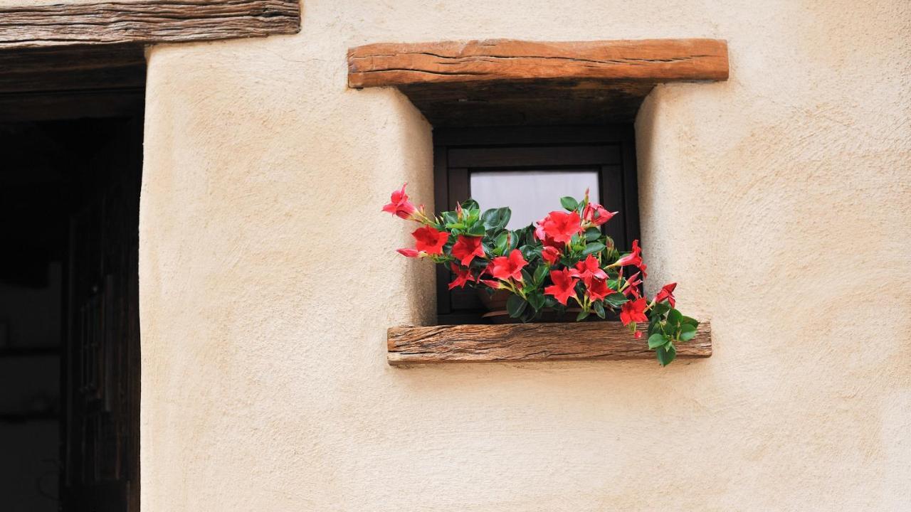 B&B E Home Restaurant S'Ispera Monolocale Uso Esclusivo Fonni Εξωτερικό φωτογραφία