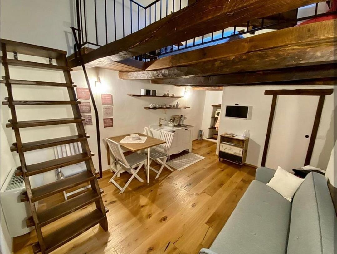 B&B E Home Restaurant S'Ispera Monolocale Uso Esclusivo Fonni Εξωτερικό φωτογραφία