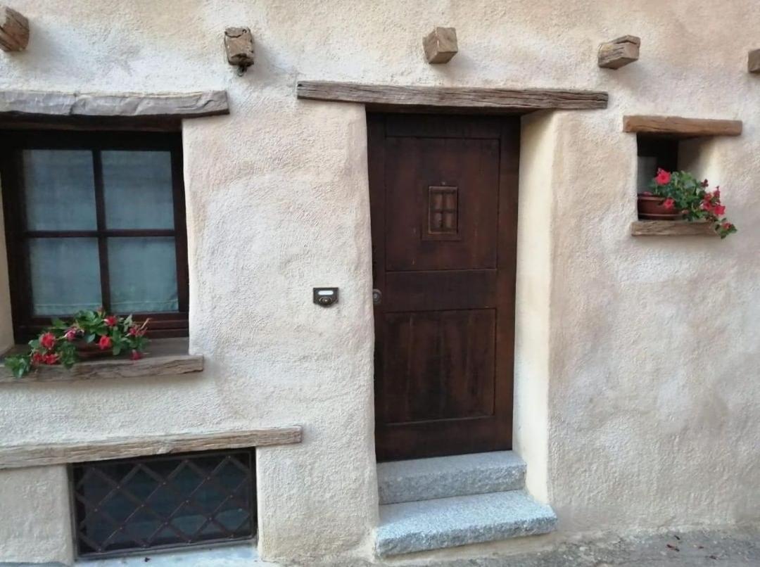 B&B E Home Restaurant S'Ispera Monolocale Uso Esclusivo Fonni Εξωτερικό φωτογραφία