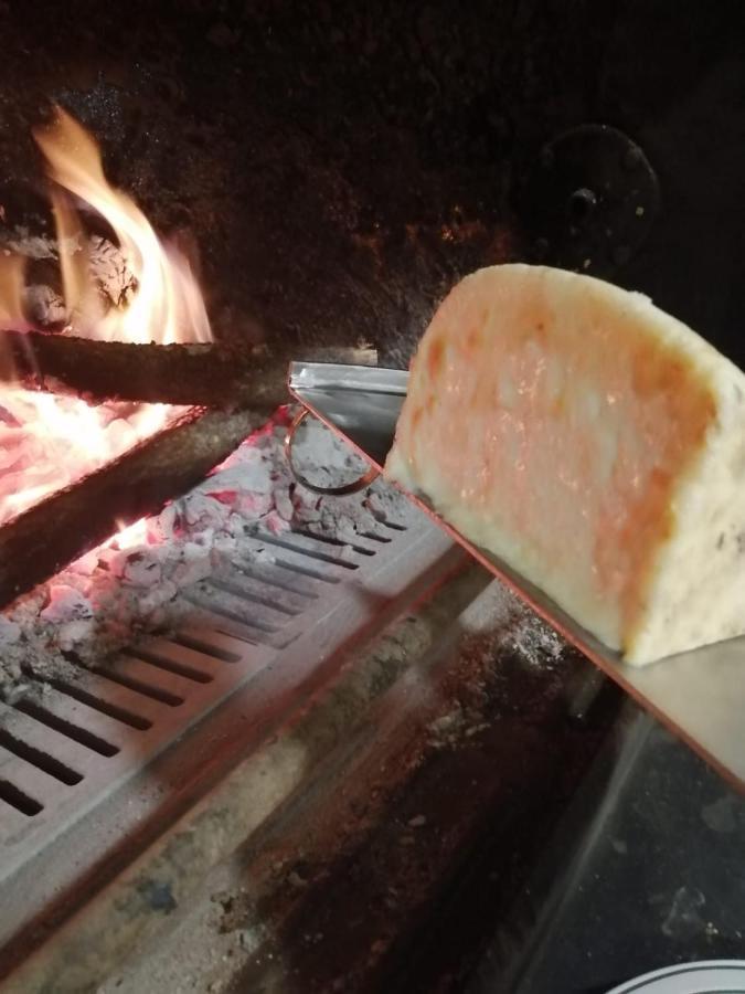 B&B E Home Restaurant S'Ispera Monolocale Uso Esclusivo Fonni Εξωτερικό φωτογραφία