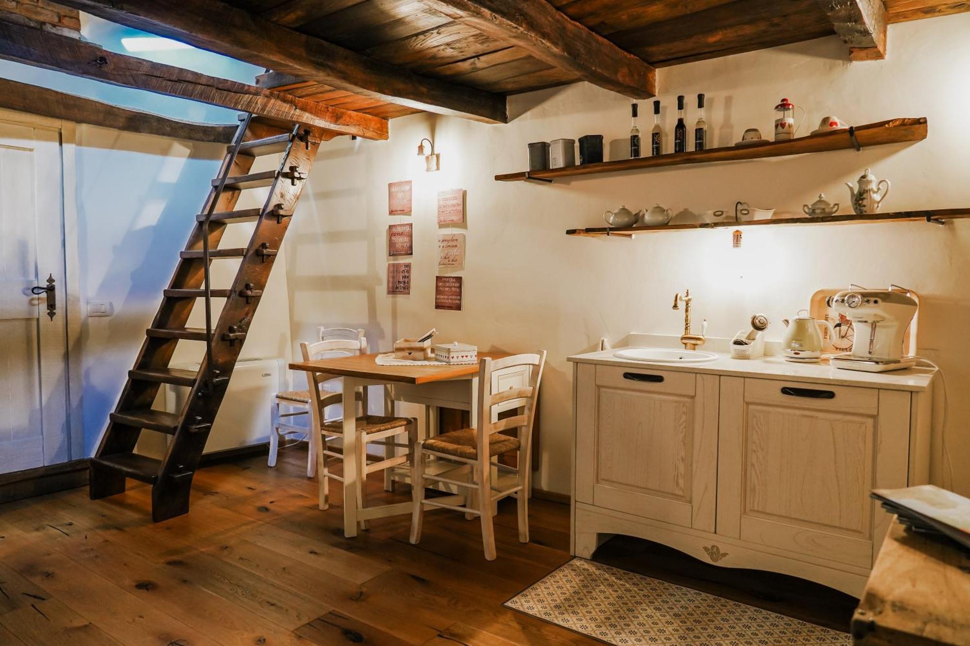 B&B E Home Restaurant S'Ispera Monolocale Uso Esclusivo Fonni Εξωτερικό φωτογραφία